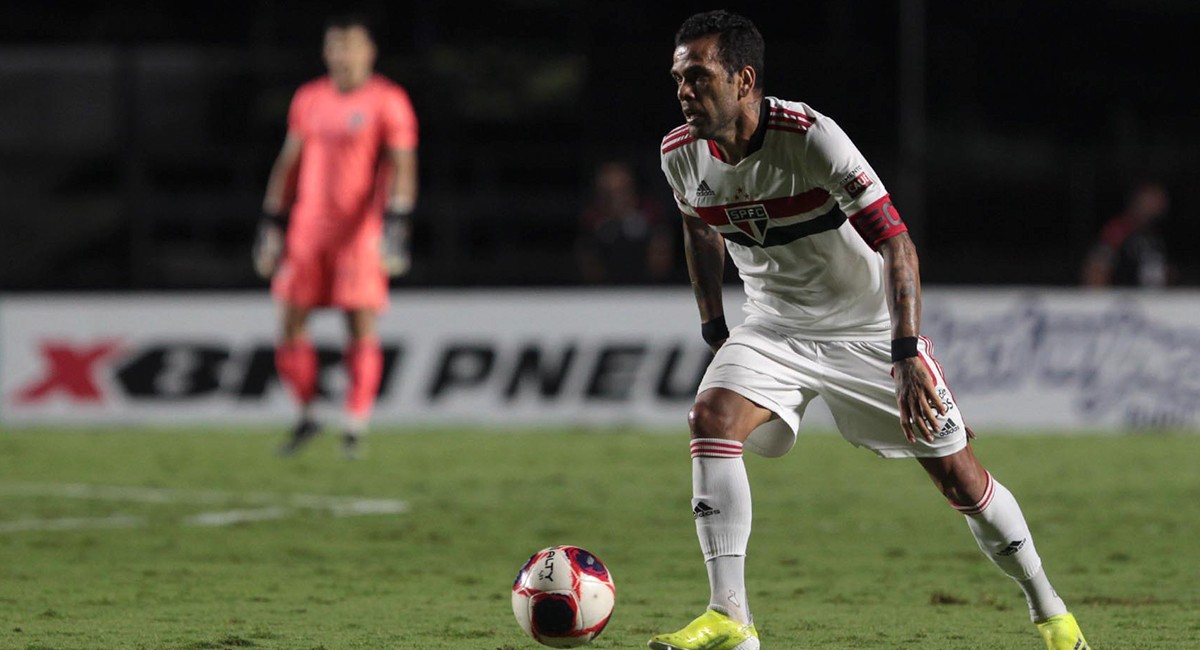 Éder debuta con gol y São Paulo atropella a São Caetano en el regreso de Paulistão
