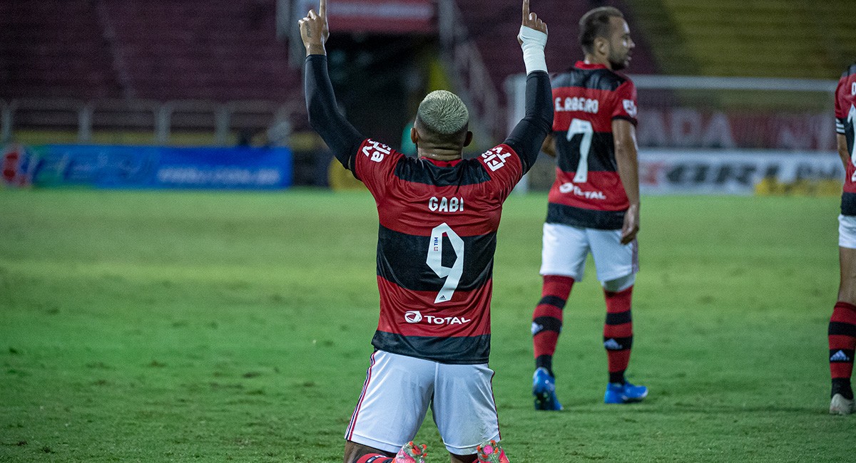 Fla goleó con dos de Gabigol y volvió al liderato de la Copa Guanabara